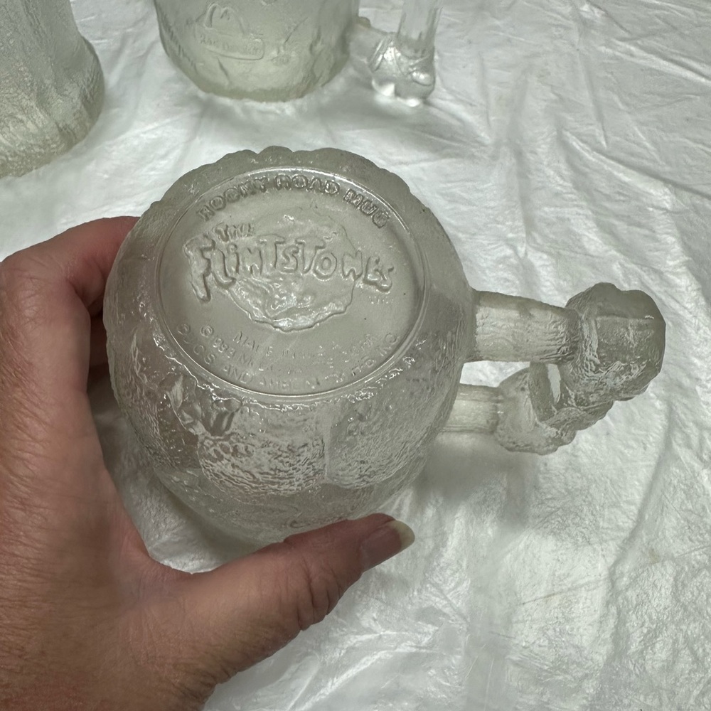 Vintage McDonalds "FLINSTONES" Clear Glass Coffee Mugs 1993 Set of 4 - Picture 10 of 15